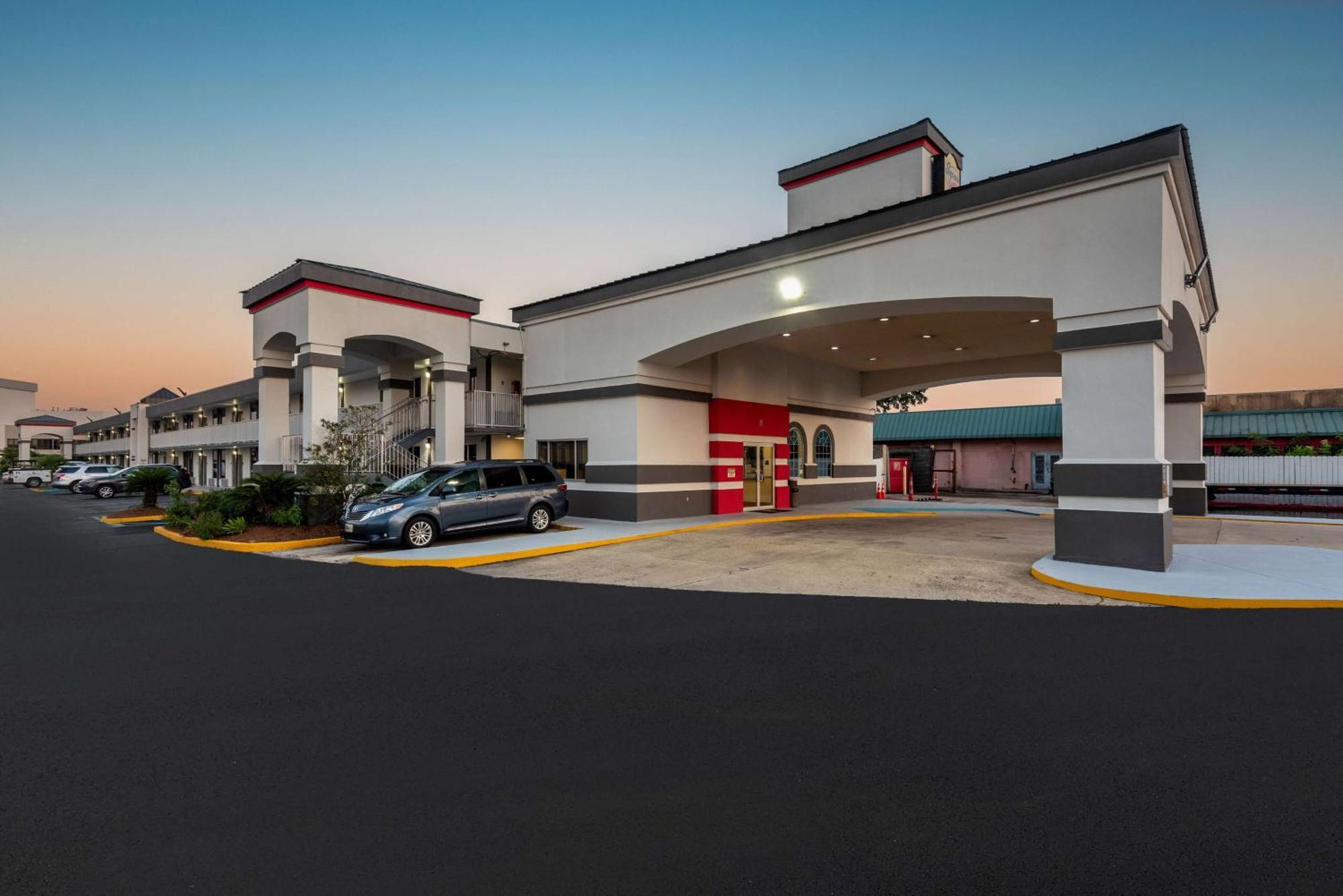Motel Super 8 By Wyndham Baton Rouge/I-10 Inniswold Zewnętrze zdjęcie